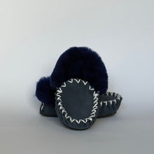 Load image into Gallery viewer, KIDS SHEEPSKIN MOCCASINS
