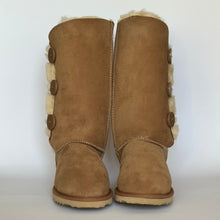 Load image into Gallery viewer, THREE BUTTON BOOTS