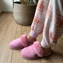 Load image into Gallery viewer, LADIES UGG SCUFFS