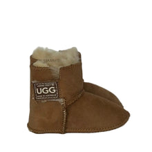 Load image into Gallery viewer, BABY BOOTIES WITH VELCRO