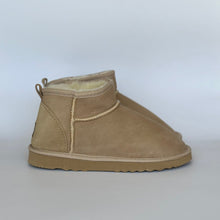 Load image into Gallery viewer, CLASSIC ULTRA MINI UGG BOOTS