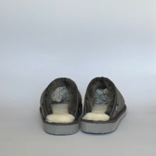 Load image into Gallery viewer, MEN SHEEPSKIN CLOGS