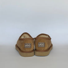 Load image into Gallery viewer, KUNG FU SLIPPER SHEEPSKIN