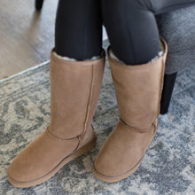 Load image into Gallery viewer, CLASSIC TALL UGG BOOTS FOR MEN