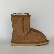 Load image into Gallery viewer, CLASSIC SHORT UGG BOOTS FOR MEN
