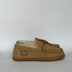 OUTBACK SHEEPSKIN MOCCASINS