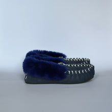 Load image into Gallery viewer, SHEEPSKIN THIN SOLE MOCCAINS FOR MEN
