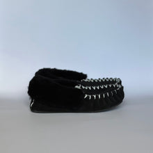 Load image into Gallery viewer, SHEEPSKIN MOCCASINS THIN SOLE FOR LADIES
