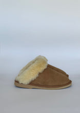 Load image into Gallery viewer, LADIES SHEEPSKIN CLOGS
