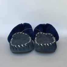 Load image into Gallery viewer, SHEEPSKIN BACK SUPPORT MOCCASINS -  UNISEX
